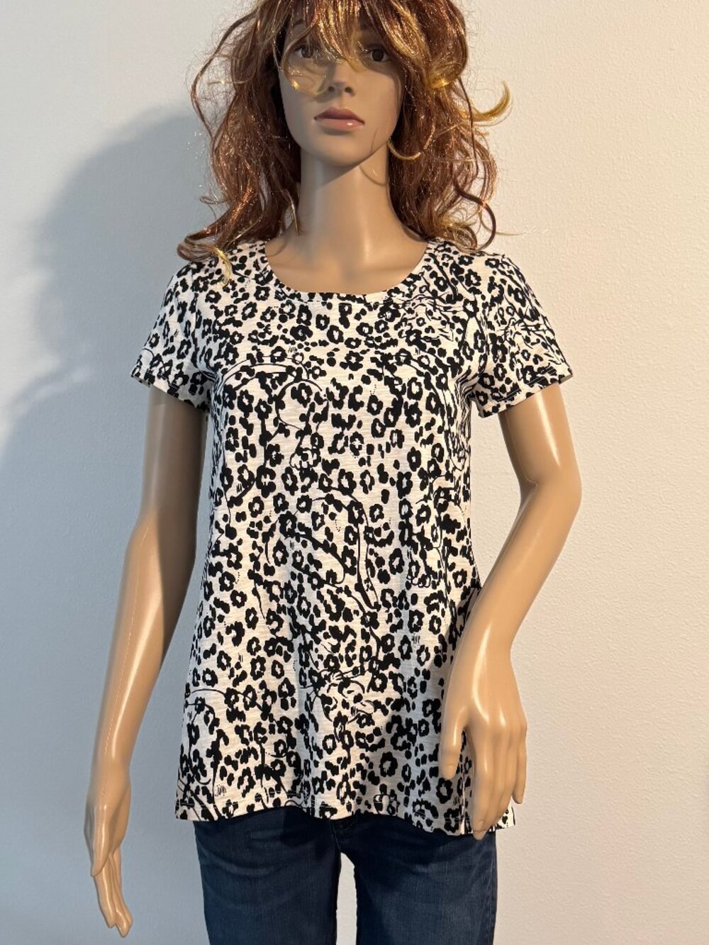 Lilly Pulitzer Leopard Print Cats Short Sleeve T-Shirt Sz XS
